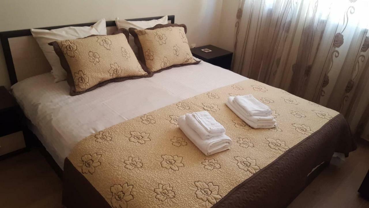 בלאגובגראד Cosy Apartment - City Centre מראה חיצוני תמונה